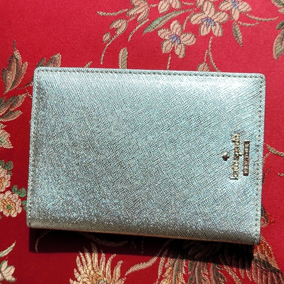 kate spade Handbags - ♠️Kate Spade Passport Holder♠️